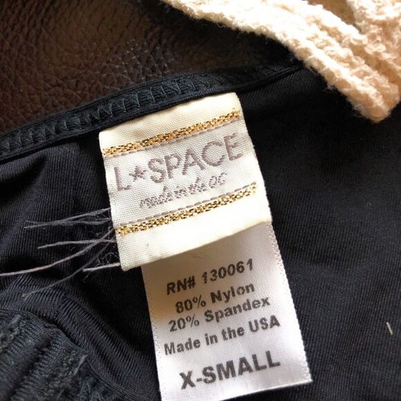 L*Space‎ Bikini Top With Crochet - Picture 6 of 6